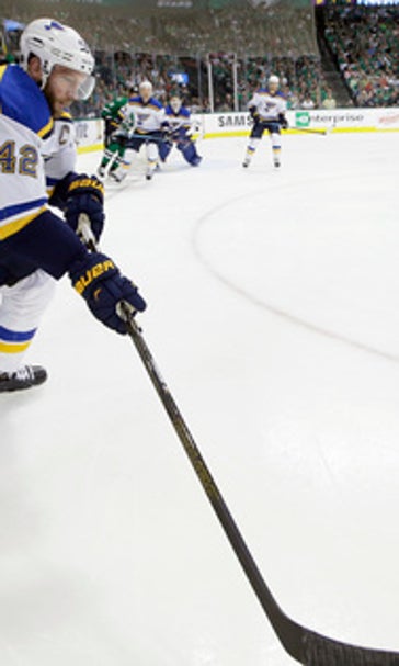 Blue bloods: Hitch, St. Louis relish chance to keep playing
